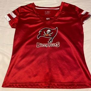 Women’s Buccaneers Jersey Size Small
